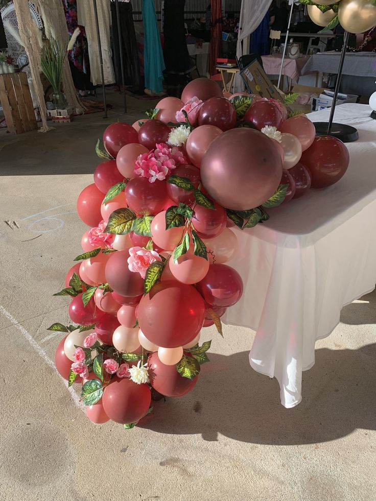 Table garland