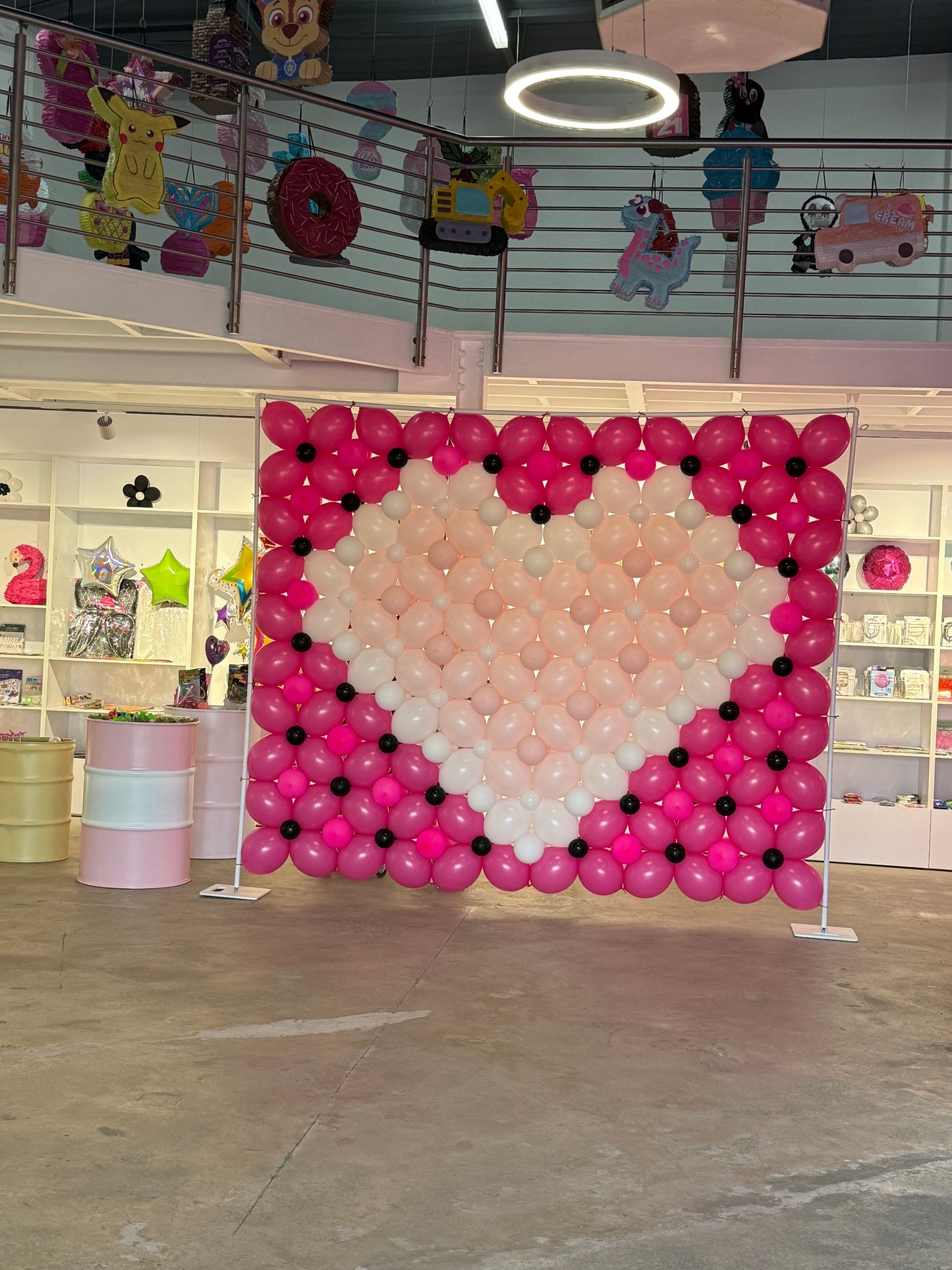 Wall standard 2m x 3m